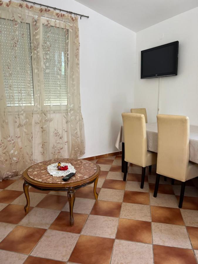 בודווה Apartments Villa Sveti Nikola מראה חיצוני תמונה